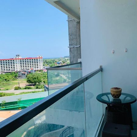 The Mactan Town Otel Lapu-Lapu City Dış mekan fotoğraf