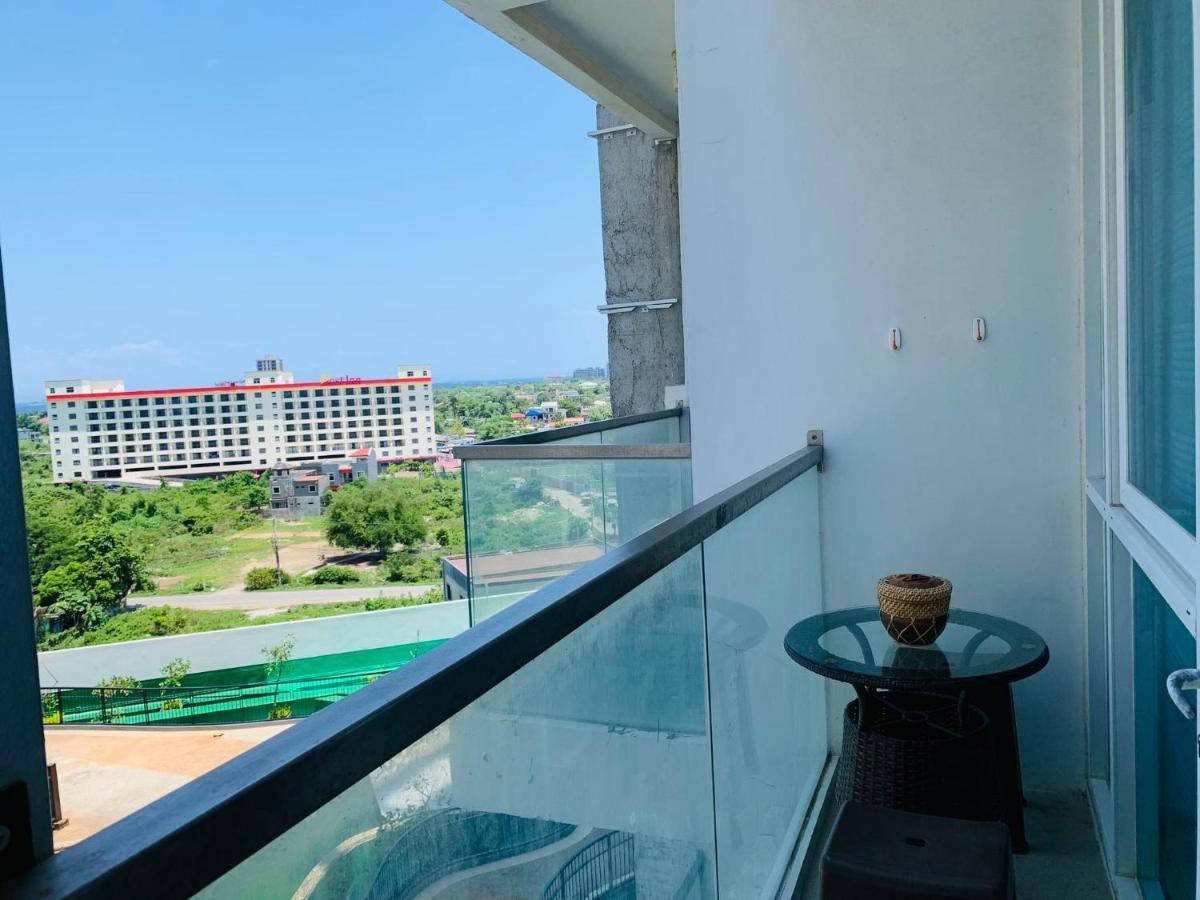 The Mactan Town Otel Lapu-Lapu City Dış mekan fotoğraf